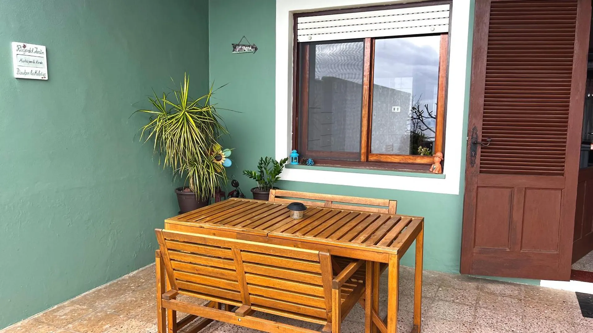 Holiday home Casa Rural Sobre El Mar Brena Baja Spain